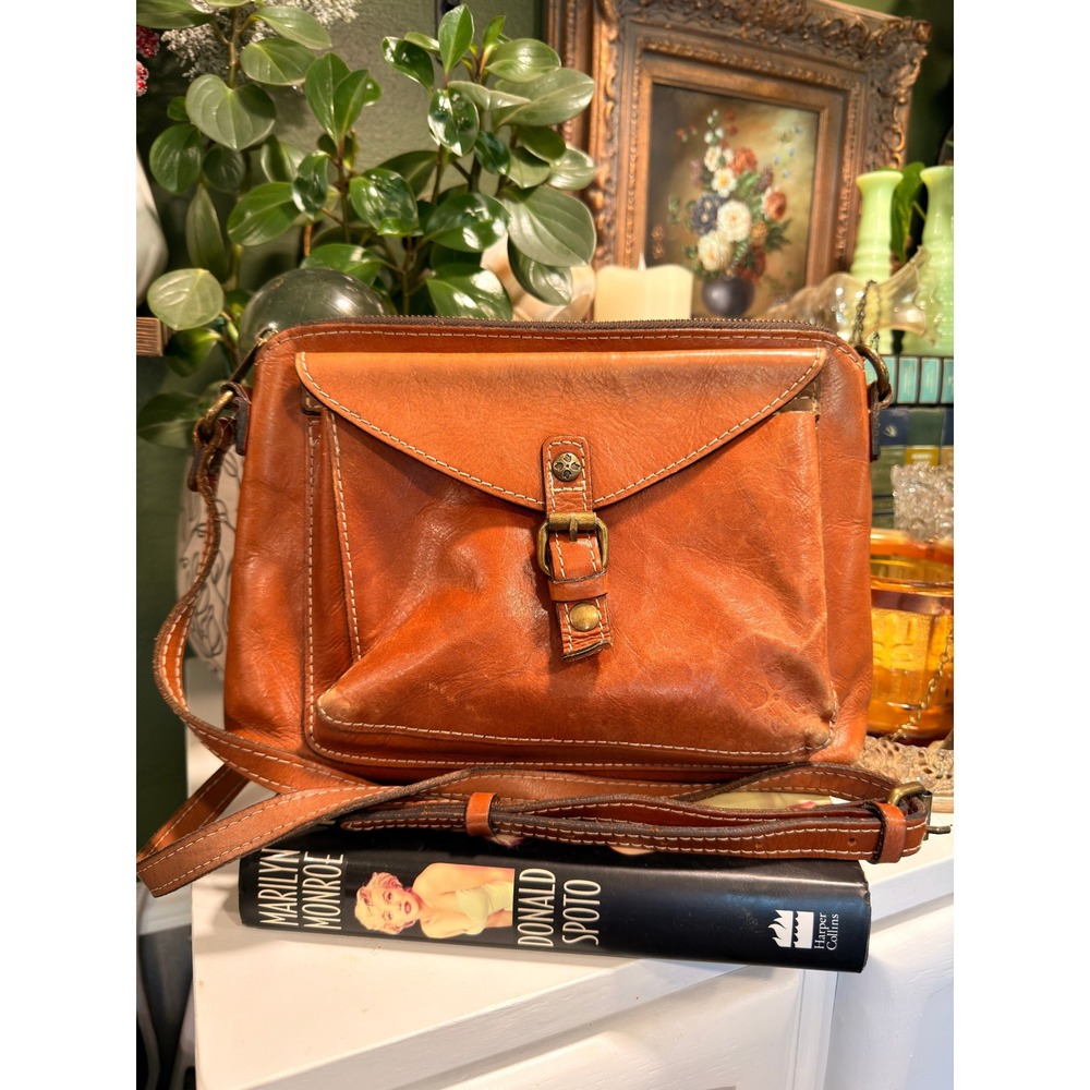 Patricia Nash Cognac Leather Crossbody Bag Vintage Style Buckle Envelope Pocket